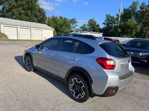 Used 2016 Subaru Crosstrek 2.0i Premium AWD/4WD image 8