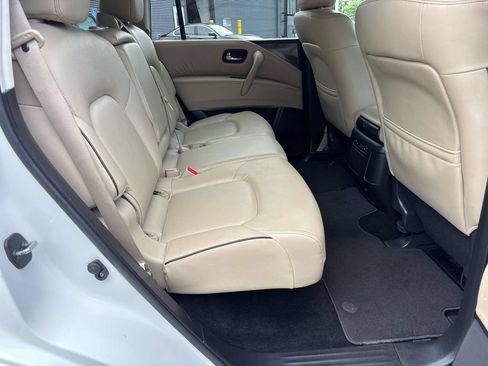 Used 2024 Nissan Armada SV w/ Cargo Package AWD/4WD image 18