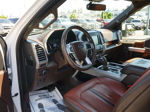 Used 2019 Ford F150 King Ranch w/ FX4 Off-Road Package AWD/4WD image 13
