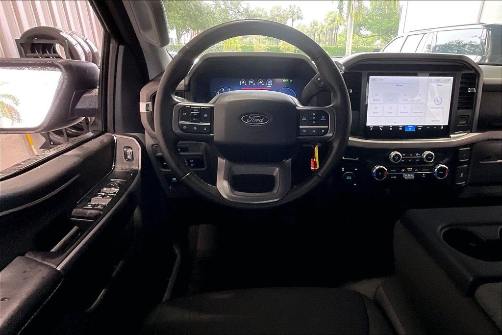 Used 2025 Ford F150 XLT w/ Equipment Group 301A Standard AWD/4WD image 5