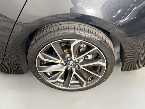 Used 2020 Toyota Corolla SE image 36