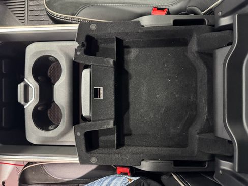 Used 2024 RAM 3500 Laramie image 41