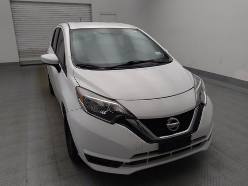 Used 2018 Nissan Versa Note SV FWD image 14