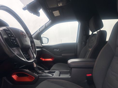 Certified 2022 Nissan Frontier Pro-X w/ Technology Package image 34