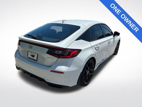 Used 2025 Honda Civic Sport image 3