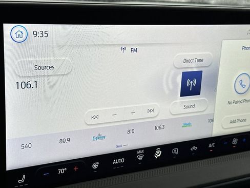 New 2025 Ford Maverick XLT w/ XLT Luxury Package AWD/4WD image 14