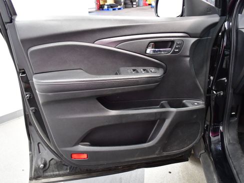 Used 2023 Honda Ridgeline RTL image 19