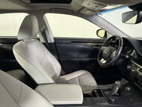Used 2016 Lexus ES 350 FWD image 33