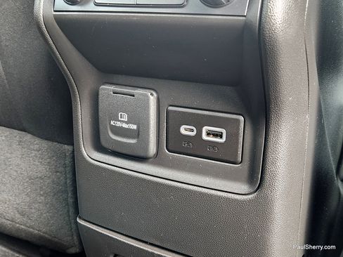 Used 2023 GMC Acadia SLE w/ Driver Convenience Package FWD image 47