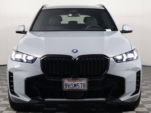 Used 2024 BMW X5 xDrive50e w/ Executive Package image 2