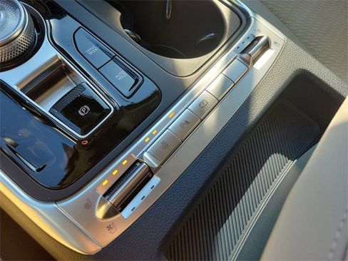 New 2026 Kia Carnival SX Prestige image 38