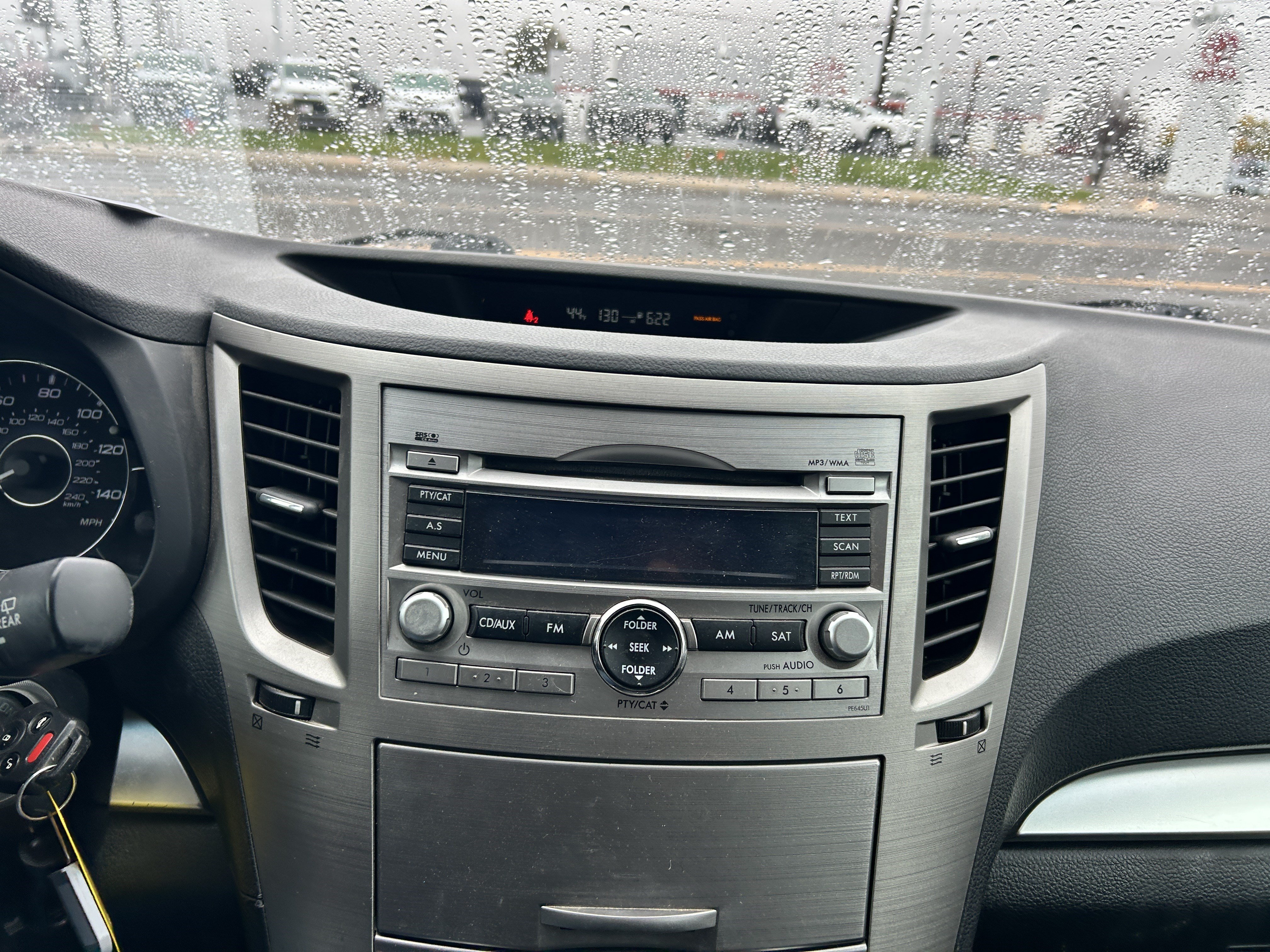 Used 2011 Subaru Outback 2.5i Premium w/ All-Weather Pkg AWD/4WD image 15