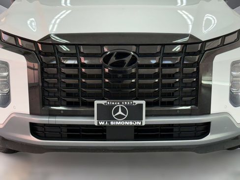 Used 2023 Hyundai Palisade Limited w/ Cargo Package FWD image 25