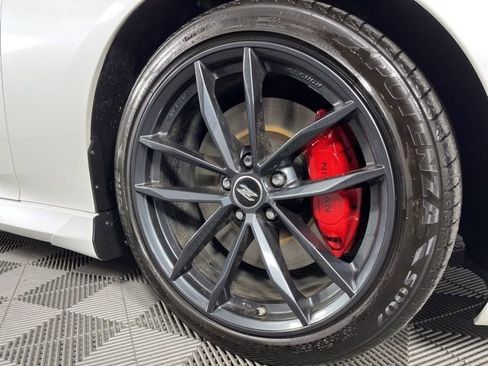 Used 2024 Nissan Z Performance w/ Floor Mat Package image 14