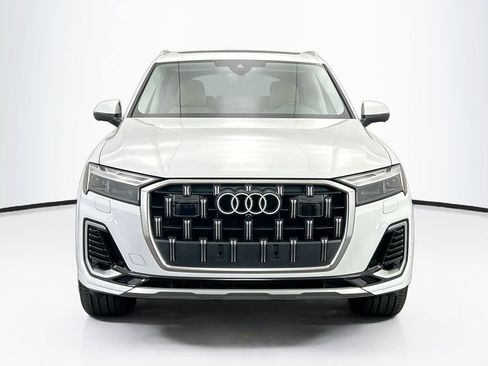 Certified 2025 Audi Q7 2.0T Premium Plus w/ Premium Plus Package image 2
