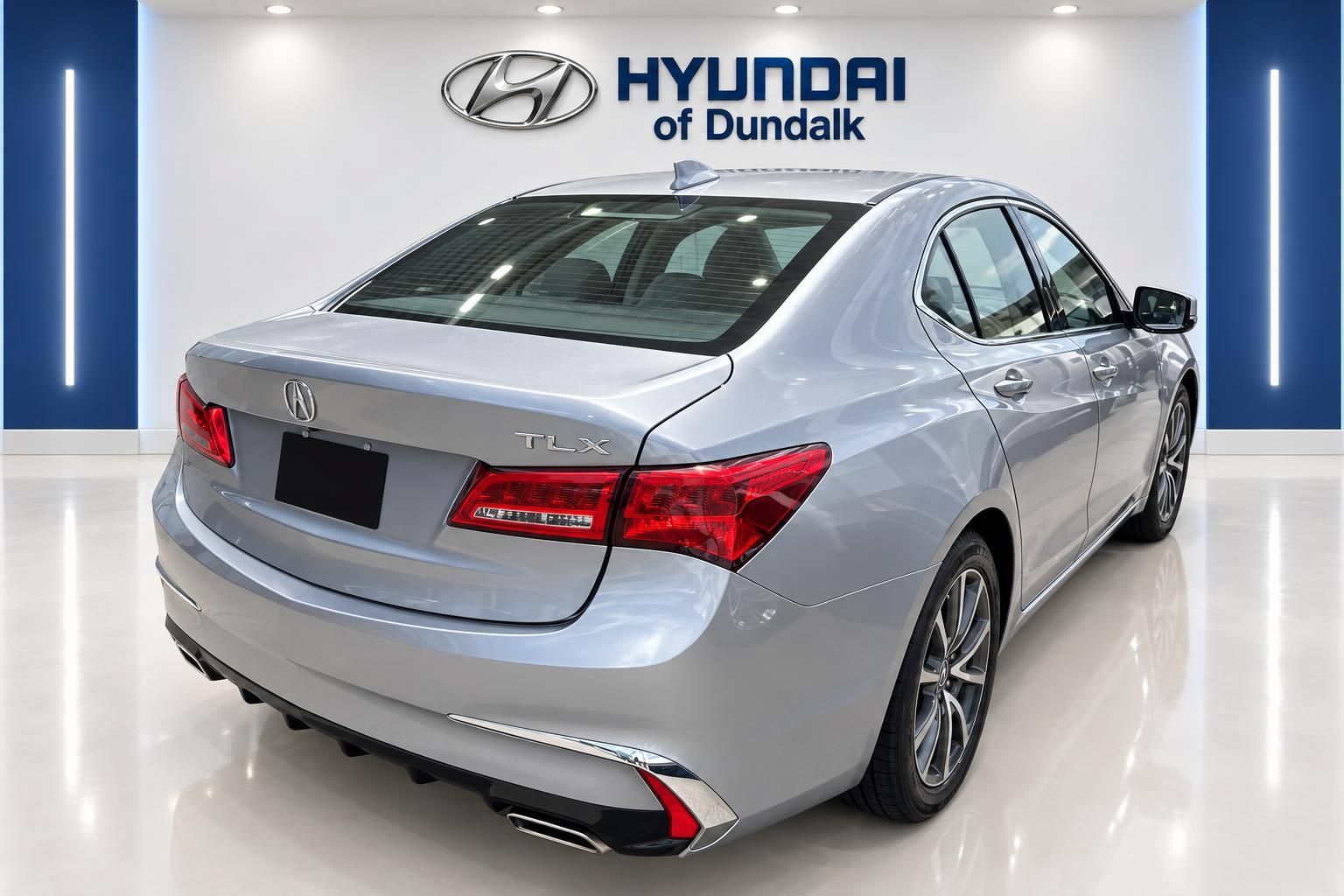 Used 2019 Acura TLX V6 FWD image 4
