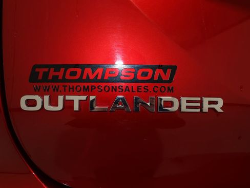 Used 2025 Mitsubishi Outlander SEL FWD image 37