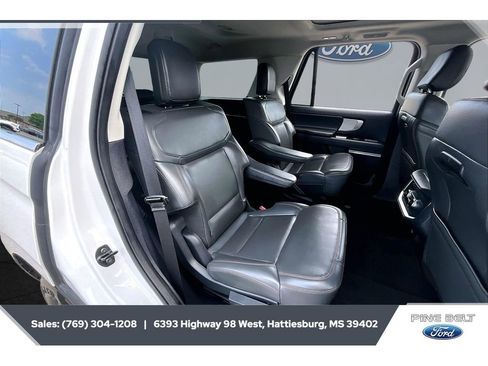 Used 2025 Ford Expedition Active RWD image 20