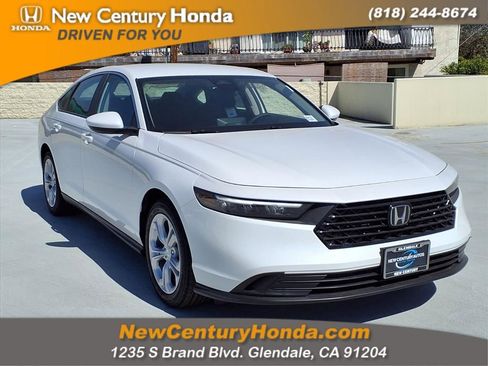 New 2025 Honda Accord LX image 3