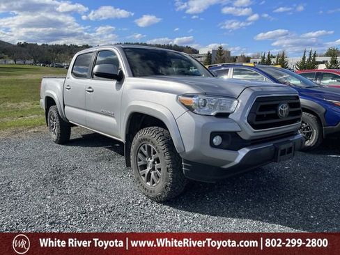 Used 2021 Toyota Tacoma SR5 AWD/4WD image 1