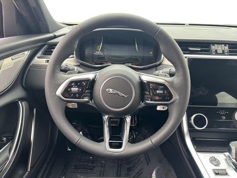 New 2024 Jaguar XF R-Dynamic SE AWD/4WD image 13