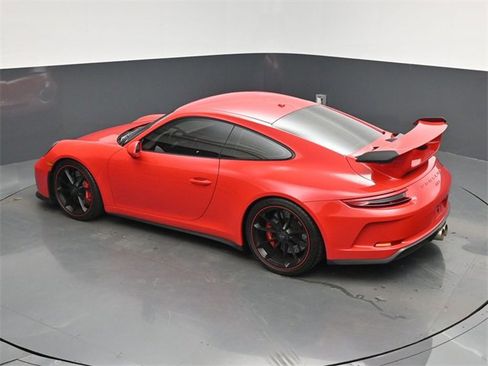 Used 2018 Porsche 911 GT3 image 33