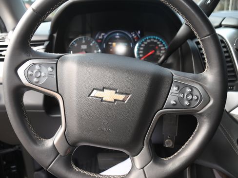Used 2017 Chevrolet Tahoe LT image 13