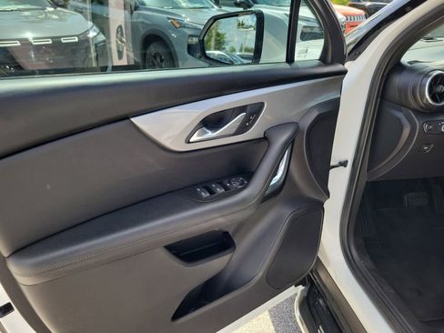 Used 2021 Chevrolet Blazer LT FWD image 22