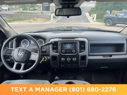 Used 2016 RAM 3500 Tradesman w/ Chrome Appearance Group AWD/4WD image 12