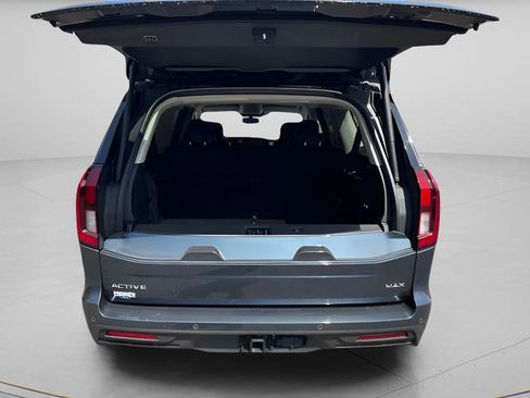 Used 2025 Ford Expedition Max Active AWD/4WD image 14