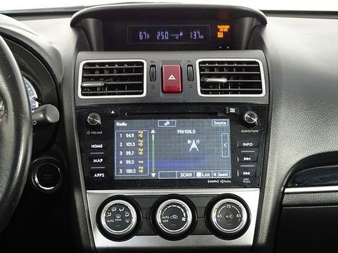 Used 2016 Subaru Crosstrek 2.0i Limited image 31