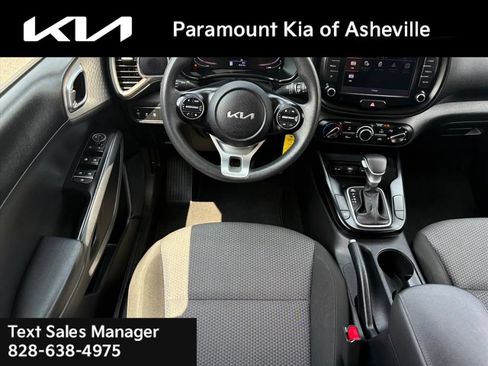 Certified 2024 Kia Soul LX w/ Option Group 015 FWD image 21