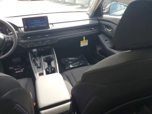 New 2026 Honda Accord SE image 15