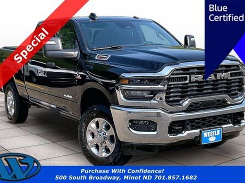 Used 2025 RAM 2500 Big Horn AWD/4WD image 1