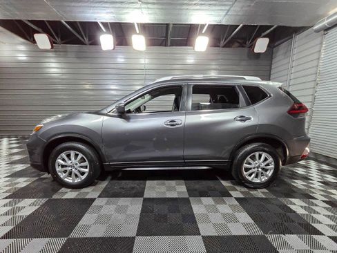 Used 2019 Nissan Rogue SV image 8