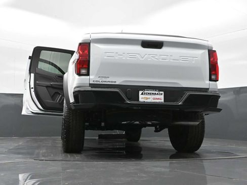 Used 2024 Chevrolet Colorado Trail Boss image 29