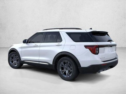 New 2025 Ford Explorer Active w/ Active Comfort Package image 4