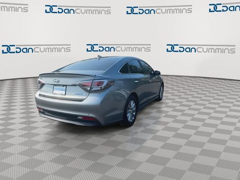 Used 2017 Hyundai Sonata SE FWD image 8