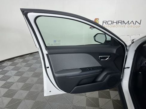 New 2025 Kia K4 EX image 33