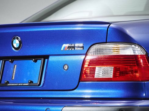 Used 2001 BMW M5 RWD image 47