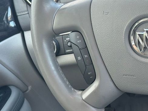 Used 2016 Buick Enclave Convenience FWD image 13
