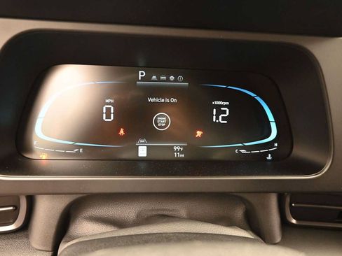 New 2026 Hyundai Elantra SEL Sport FWD image 17