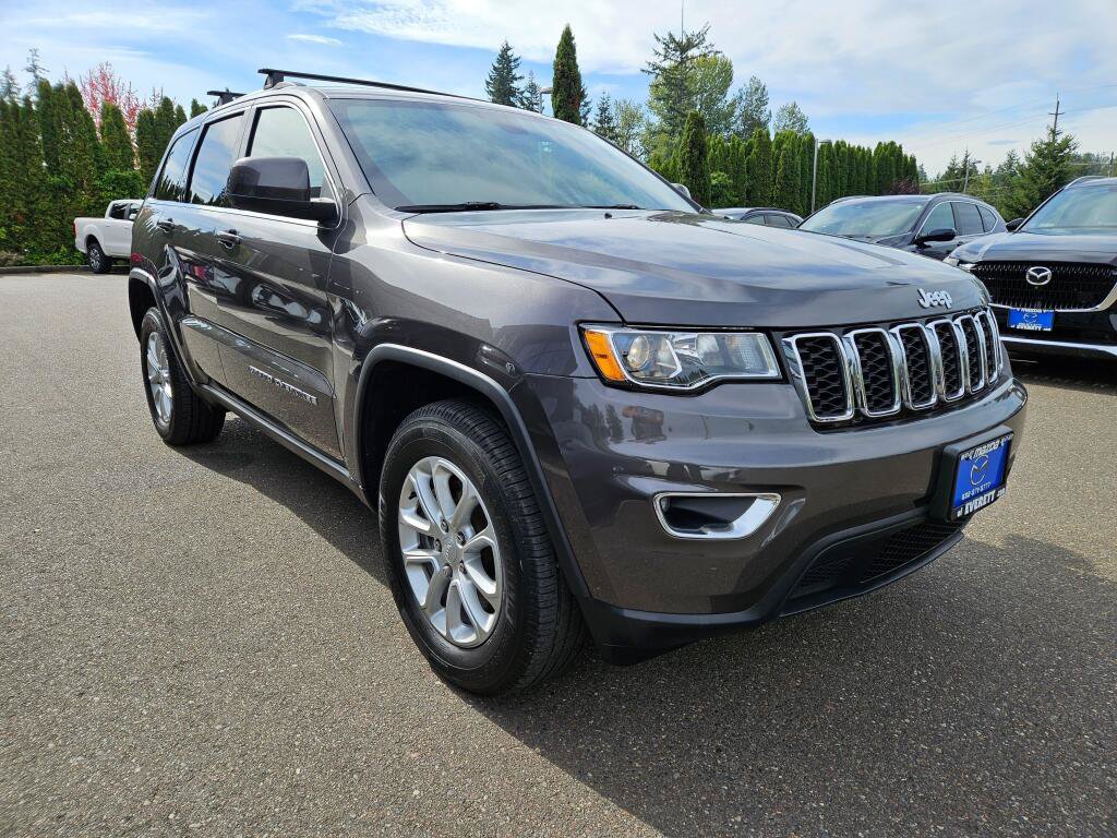 Used 2021 Jeep Grand Cherokee Laredo AWD/4WD image 6