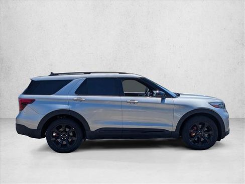 Used 2023 Ford Explorer ST w/ Equipment Group 401A AWD/4WD image 4
