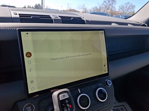 New 2026 Land Rover Defender 110 S image 15