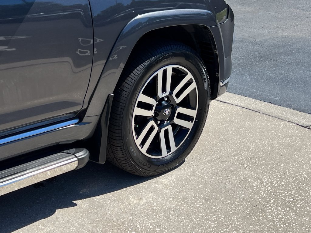Used 2015 Toyota 4Runner Limited AWD/4WD image 27