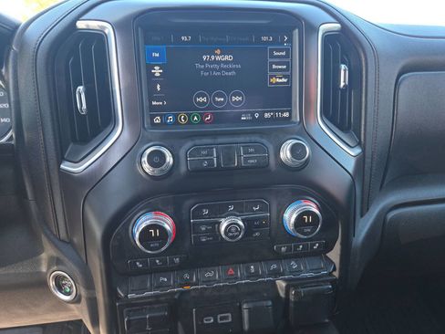 Used 2019 GMC Sierra 1500 AT4 w/ AT4 Premium Package AWD/4WD image 13