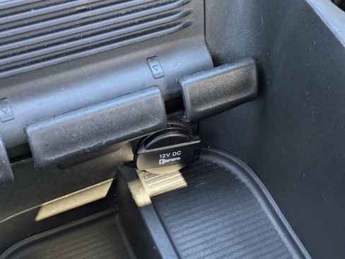 Used 2018 RAM 1500 Sport image 29