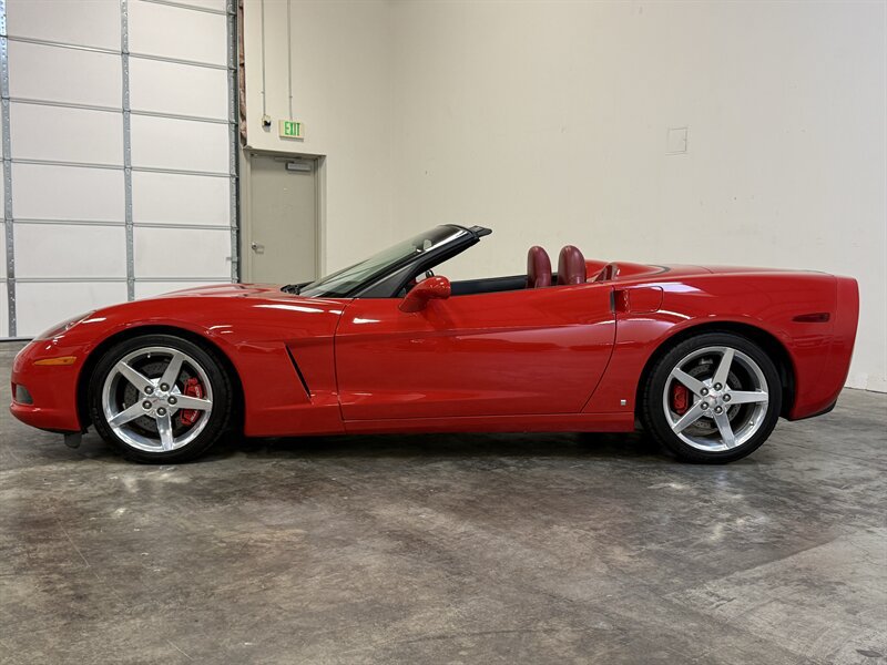 Used 2006 Chevrolet Corvette Convertible w/ Preferred Equipment Group RWD image 4