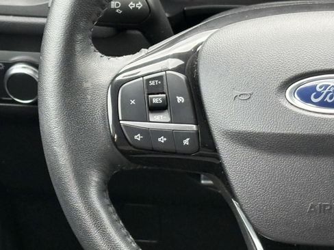 Used 2021 Ford Escape SE w/ Convenience Package FWD image 16